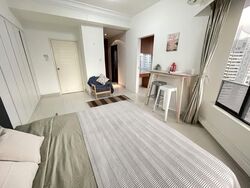 International Plaza (D2), Apartment #582839411